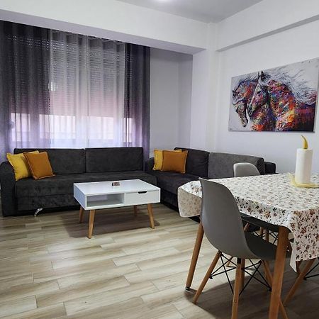 Old Town Boulevard Apartment In City Center Δυρράχιο Εξωτερικό φωτογραφία